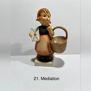 Vintage Goebel Hummel Figurine #13 2/0 Meditation Girl with Basket